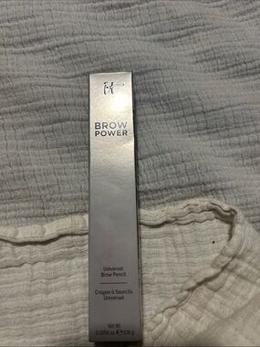 it Cosmetics Brow Power Universal Brow Pencil. New in pkg. Universal Taupe